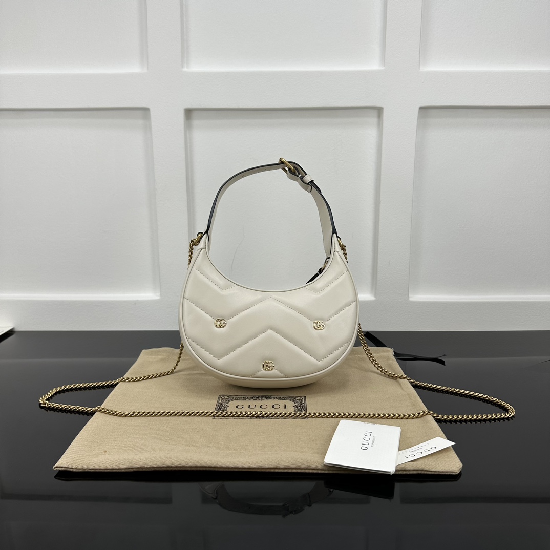 Gucci Hobo Bags